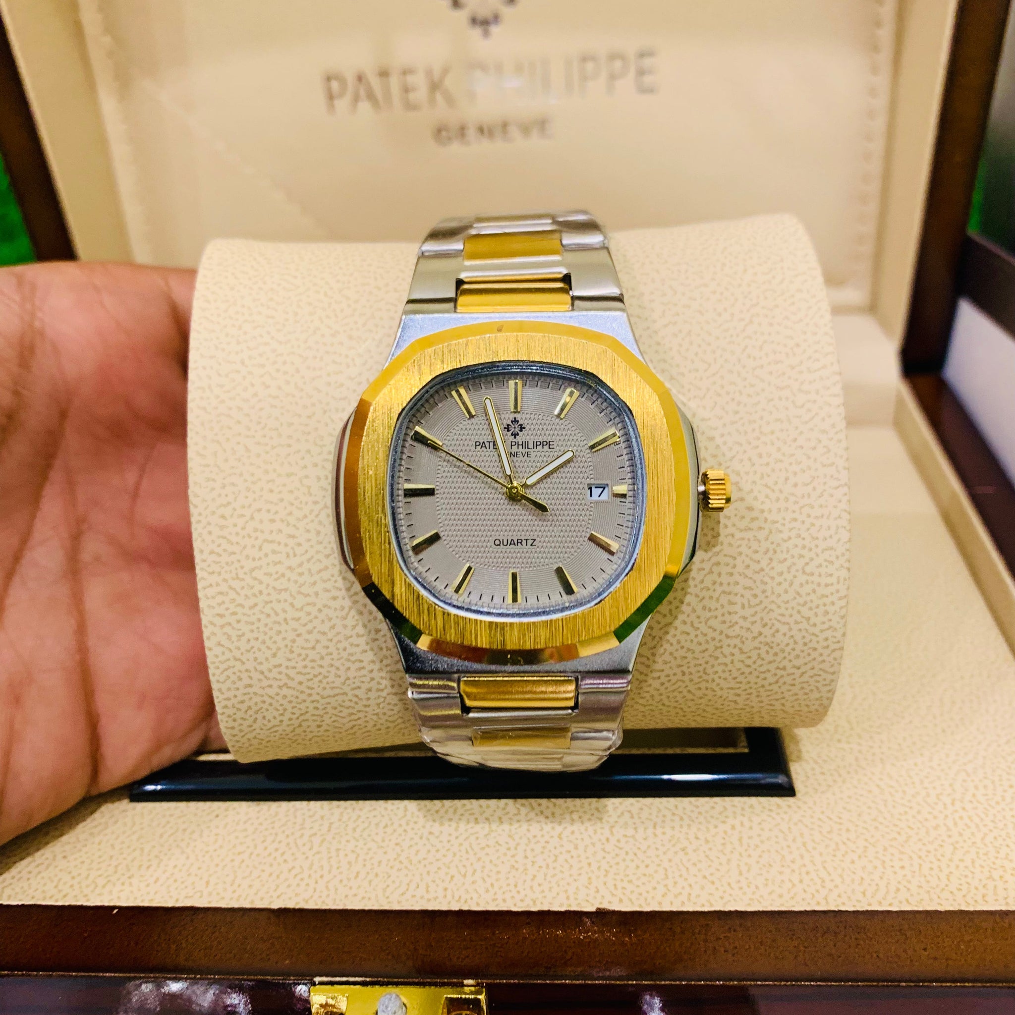 Patek Philippe Date Just -Golden & silver With Free Orignal Box