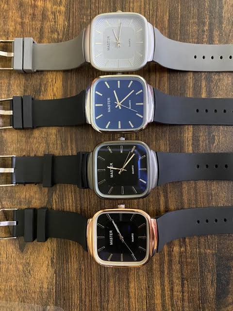 Product Name: MASTER Modern Square Dial Quartz Watch